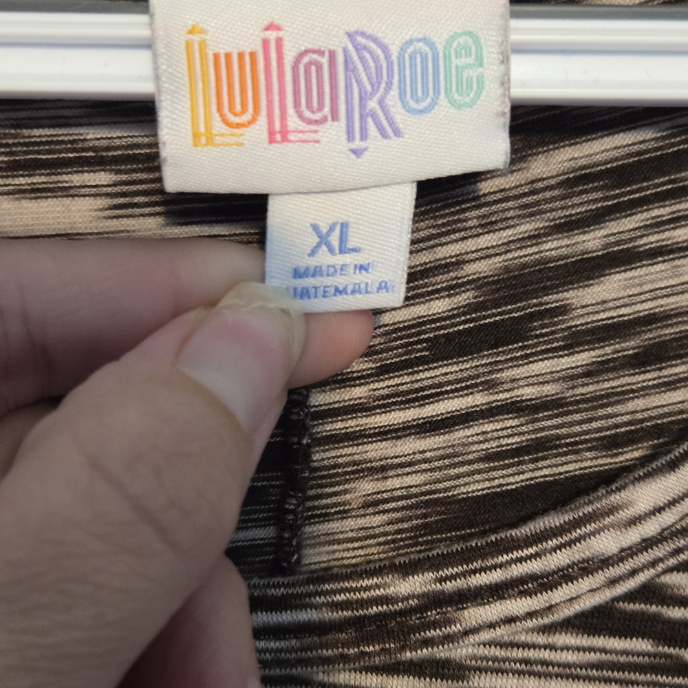 LuLaRoe Carly T-Shirt‎ Dress - Picture 2 of 7